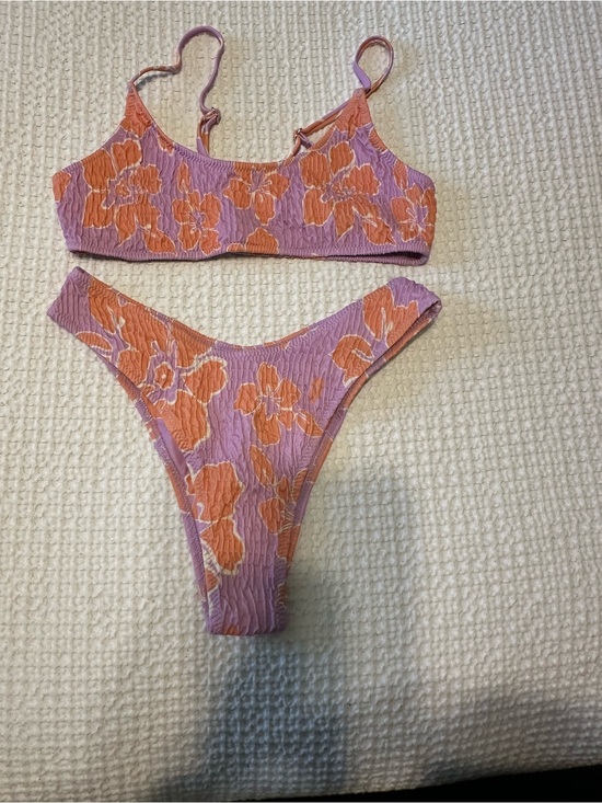 Volafa Other - Floral Textured Bikini Set in Lavender & Coral smocked with extra stretch.